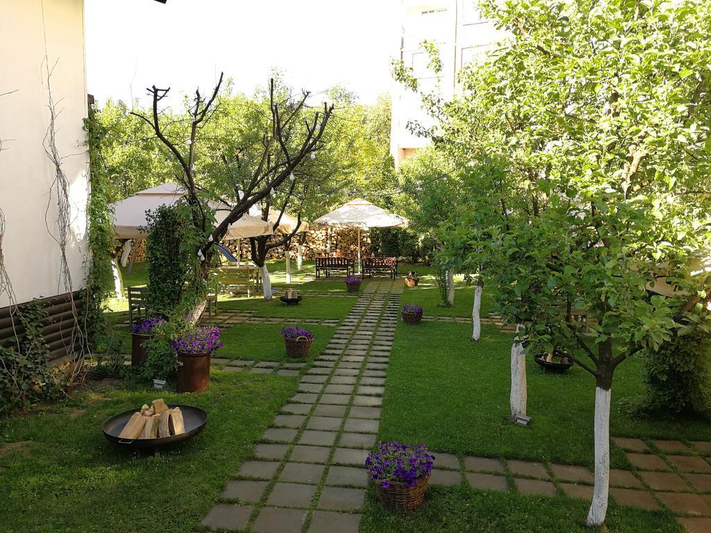 Pensiune Restaurant La Cassa Vişeu de Sus Exteriör bild